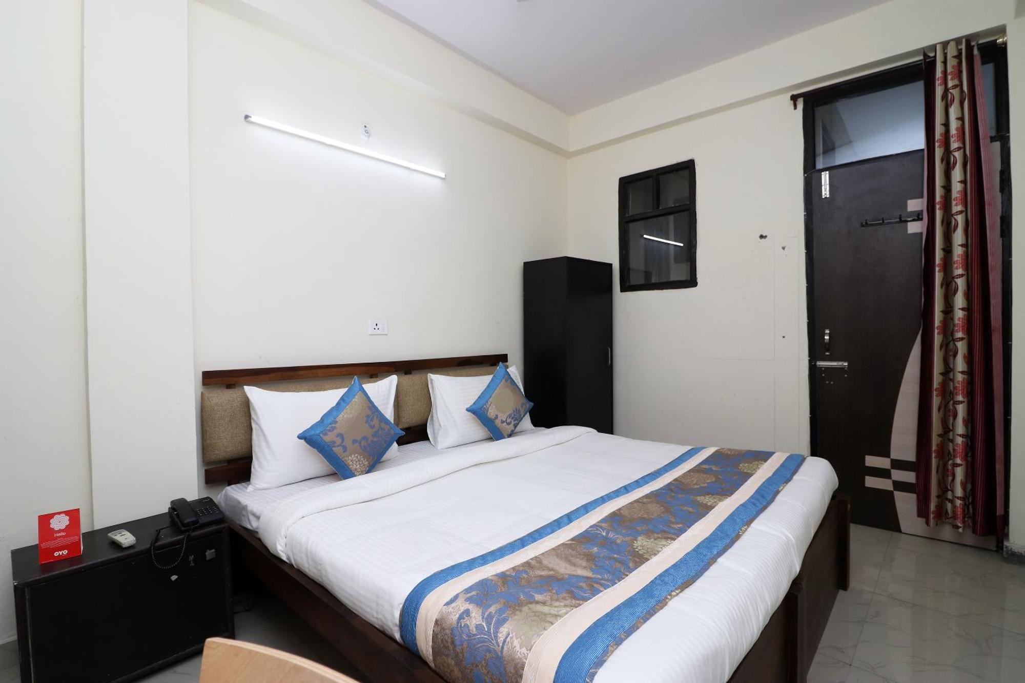 Oyo Triage Home Stay Noida Exteriör bild