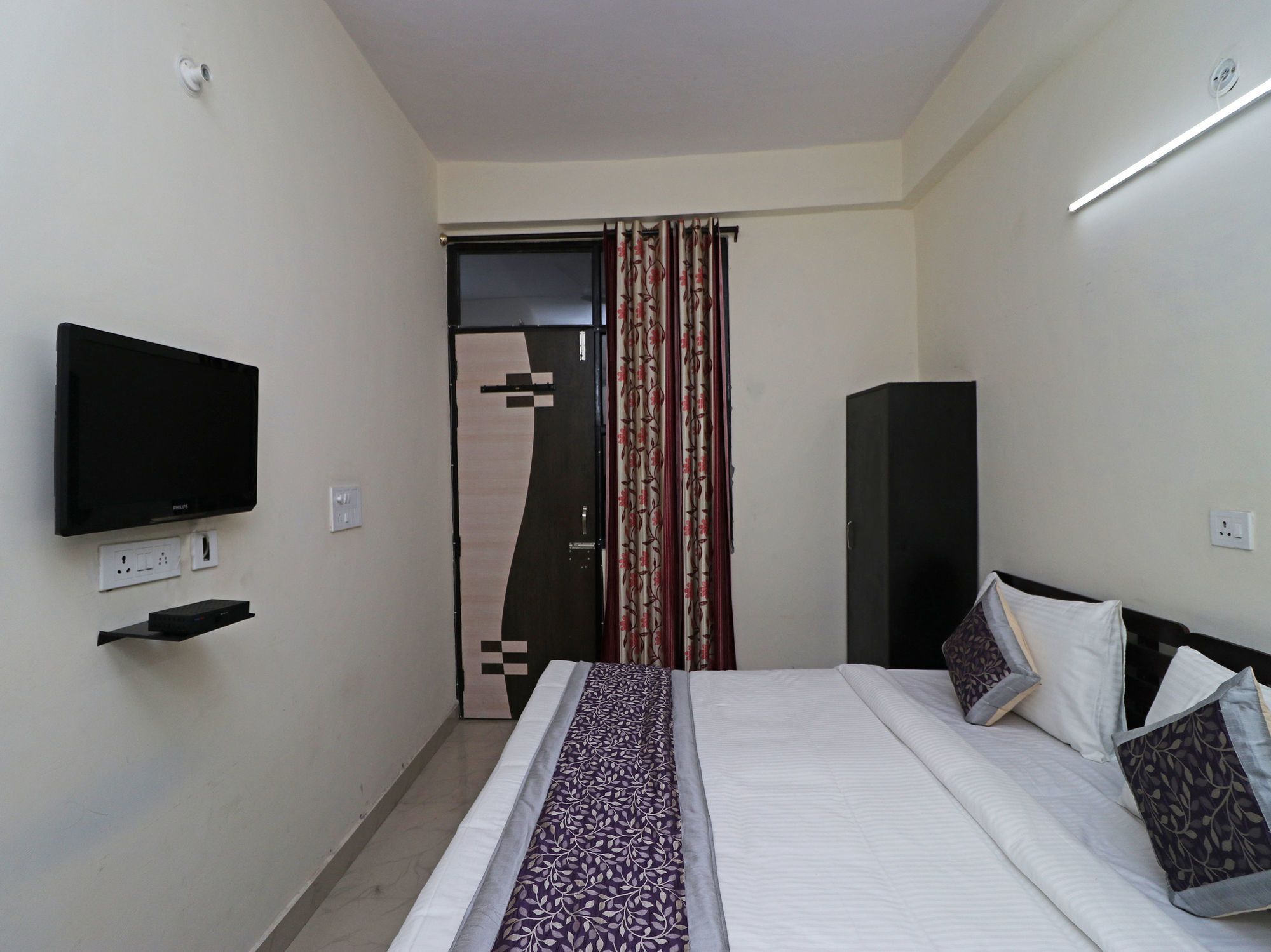 Oyo Triage Home Stay Noida Exteriör bild